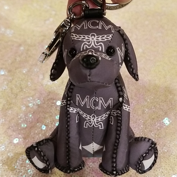MCM Puppy Dog Keychain - Picture 7 of 11